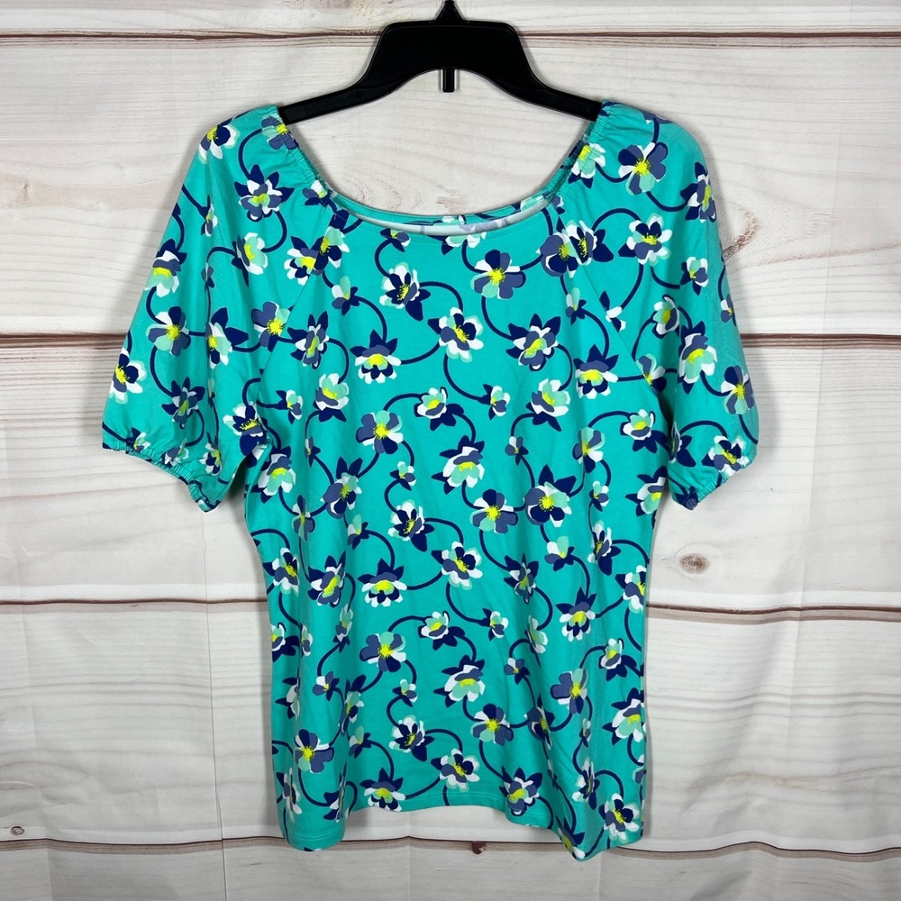 D&Co. Top Womens XS Green Floral T-Shirt Short Sleeve Cotton Blend Stretch